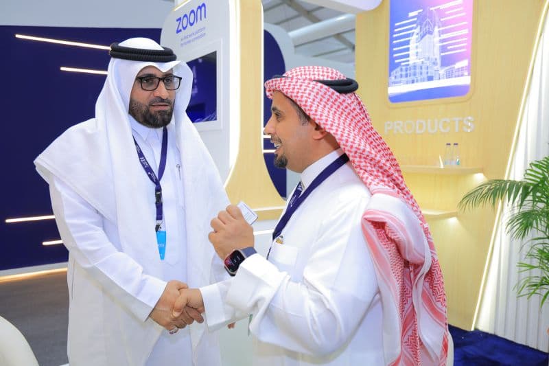 سعدنا في شركة ACES بزيارة سعادة نائب الرئيس للصحة الرقمية بتجمع نجران الصحي، الدكتور إسماعيل المكرمي لجناح الشركة في…